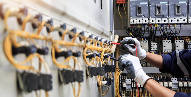 Professional Electrician technician working in Williamsburg, VA